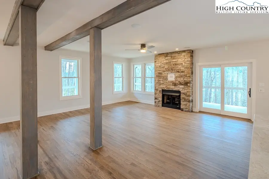 602 Ridge Run, Linville, NC 28646 - #3