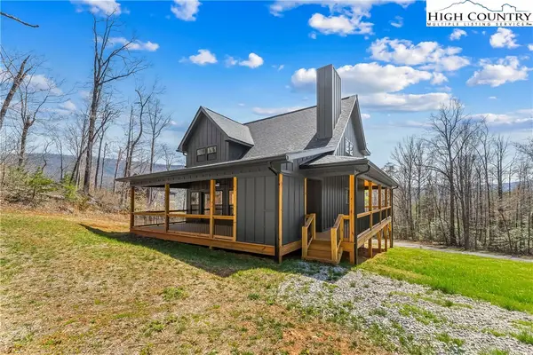 189 Clinchfield Gap Road, Marion, NC 28752