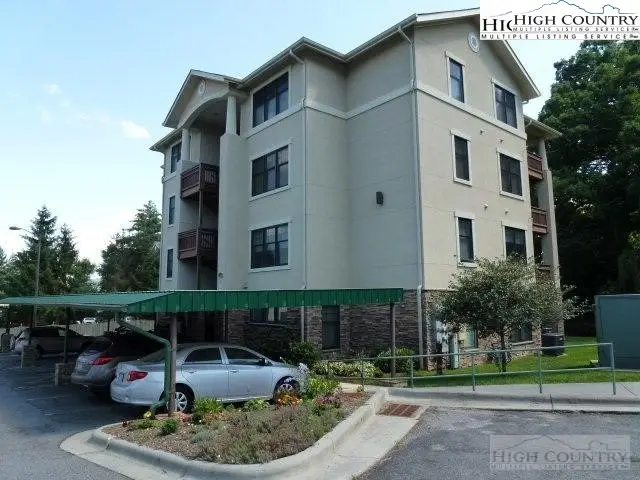 140 Gateway Drive #302, Boone, NC 28607 - #2
