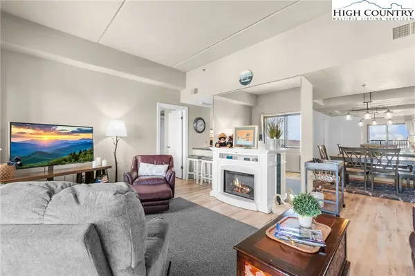 303 Sugar Top Drive #2711, Sugar Mountain, NC 28604