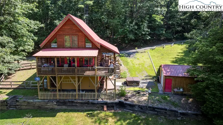 637 Monticello Drive, West Jefferson, NC 28694 - #2