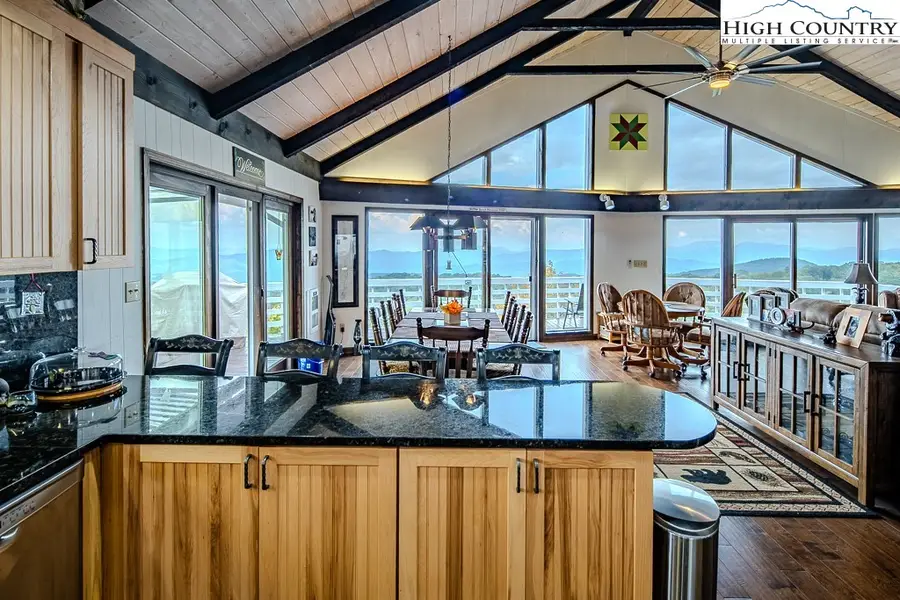 206 Pinnacle Ridge Road, Beech Mountain, NC 28604 - #3