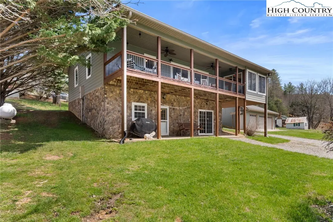 1044 Jackson Drive, Piney Creek, NC 28663 - #1