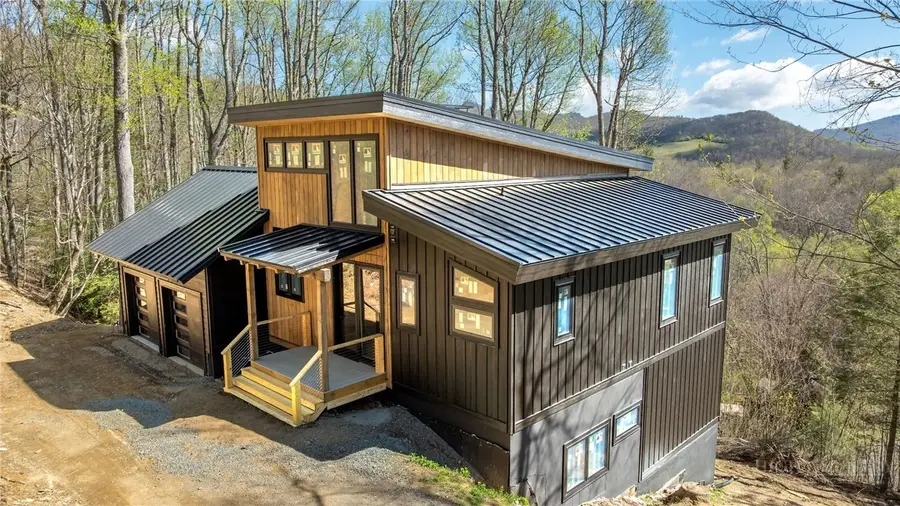63 Two Hawks Lane, Linville, NC 28657 - #3