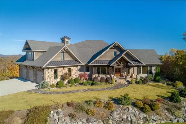 1638 Johns Ridge Parkway, Lenoir, NC 28645