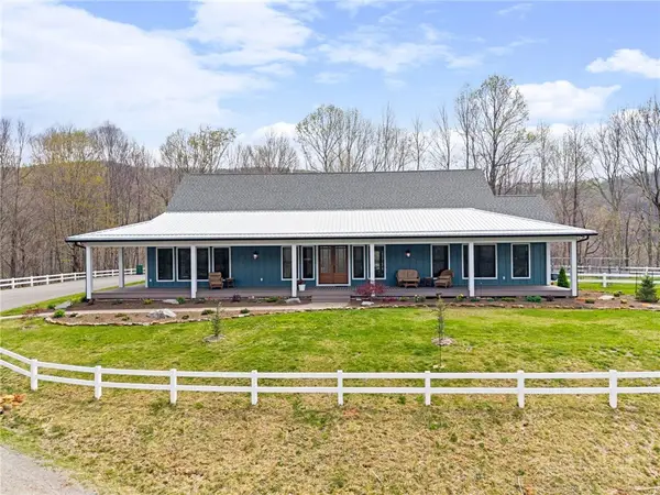 8406 Three Top Road, Todd, NC 28684
