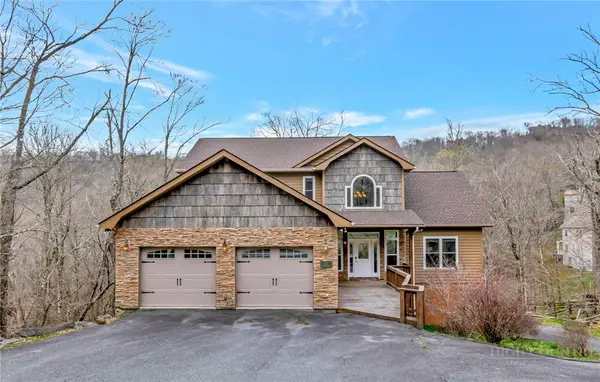 182 Shelter Rock Circle, Sugar Mountain, NC 28604