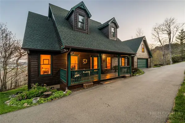 64 Sunset Strip, Banner Elk, NC 28604