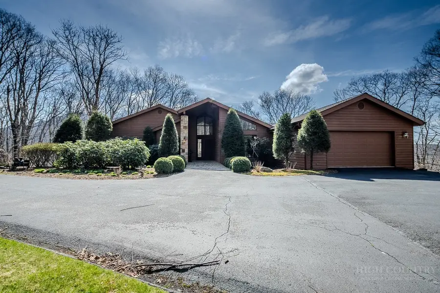 1142 Vista Way, Linville, NC 28646 - #2