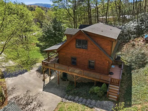 3925 Austin Valley Drive, Lenoir, NC 28645