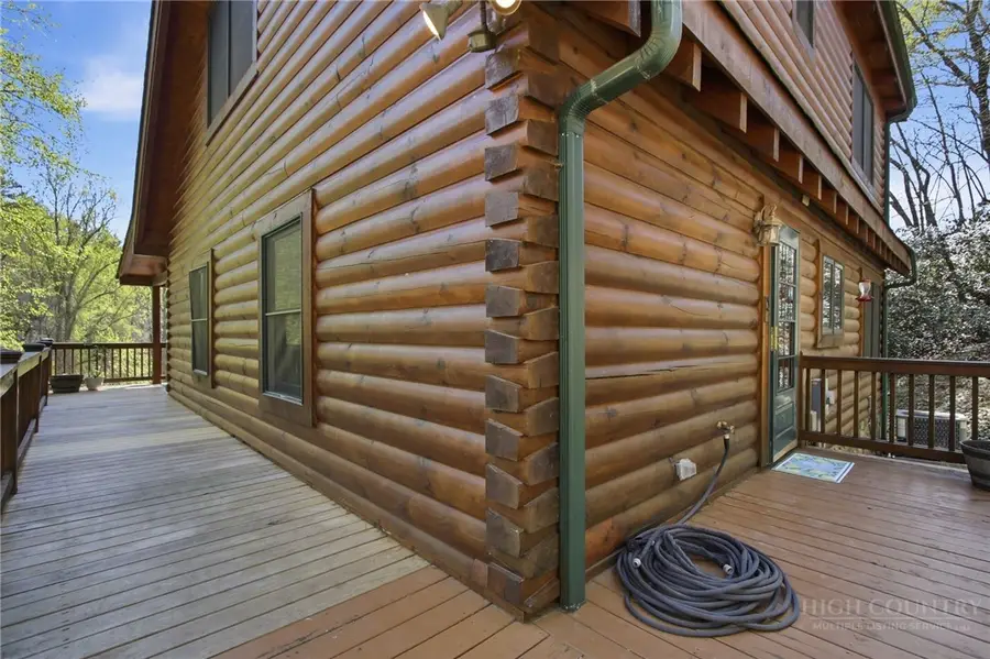 3925 Austin Valley Drive, Lenoir, NC 28645 - #3