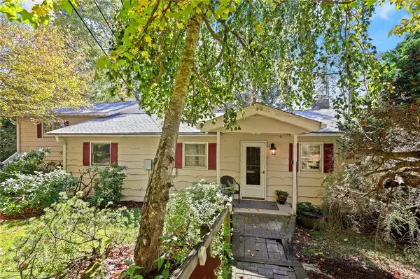 455 Boulder Gardens Road, Banner Elk, NC 28604