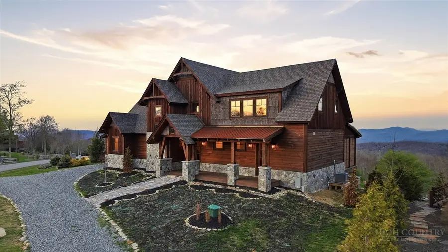 13 Eagle Meadow Path, Banner Elk, NC 28604 - #2
