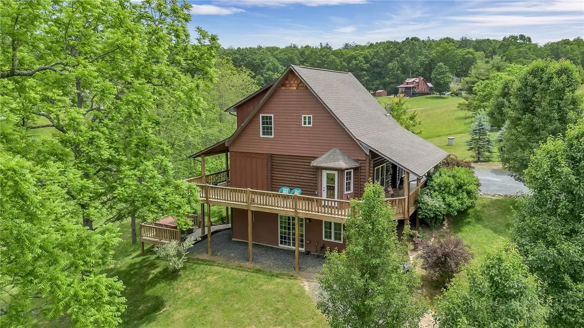 218 Cherokee Circle, Jefferson, NC 28640 - #1
