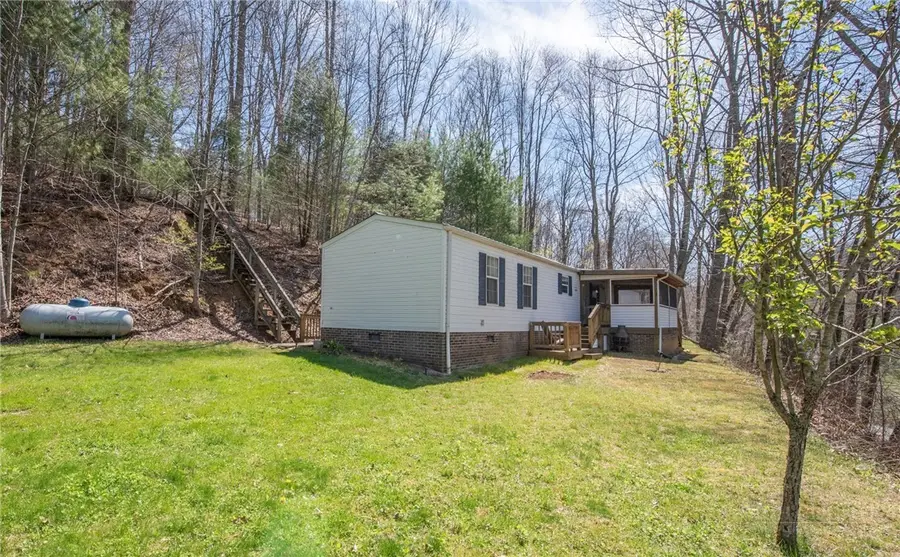 1848 W Mill Creek Road, Warrensville, NC 28693 - #2
