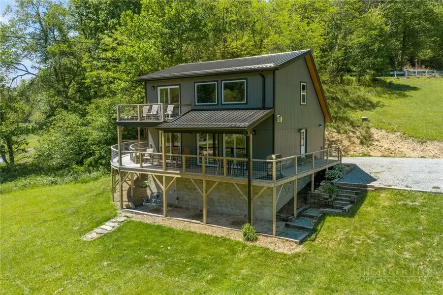 634 & 636 Watauga River Road, Sugar Grove, NC 28679 - #2