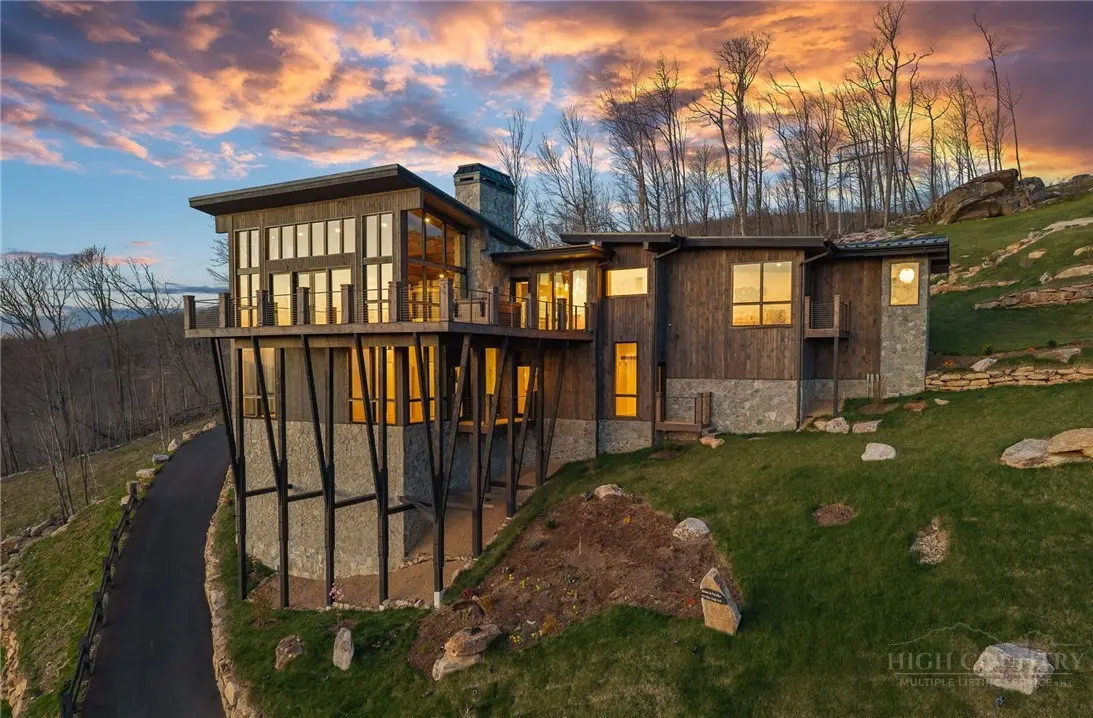 404 Silver Eagle Trail, Banner Elk, NC 28604 - #1