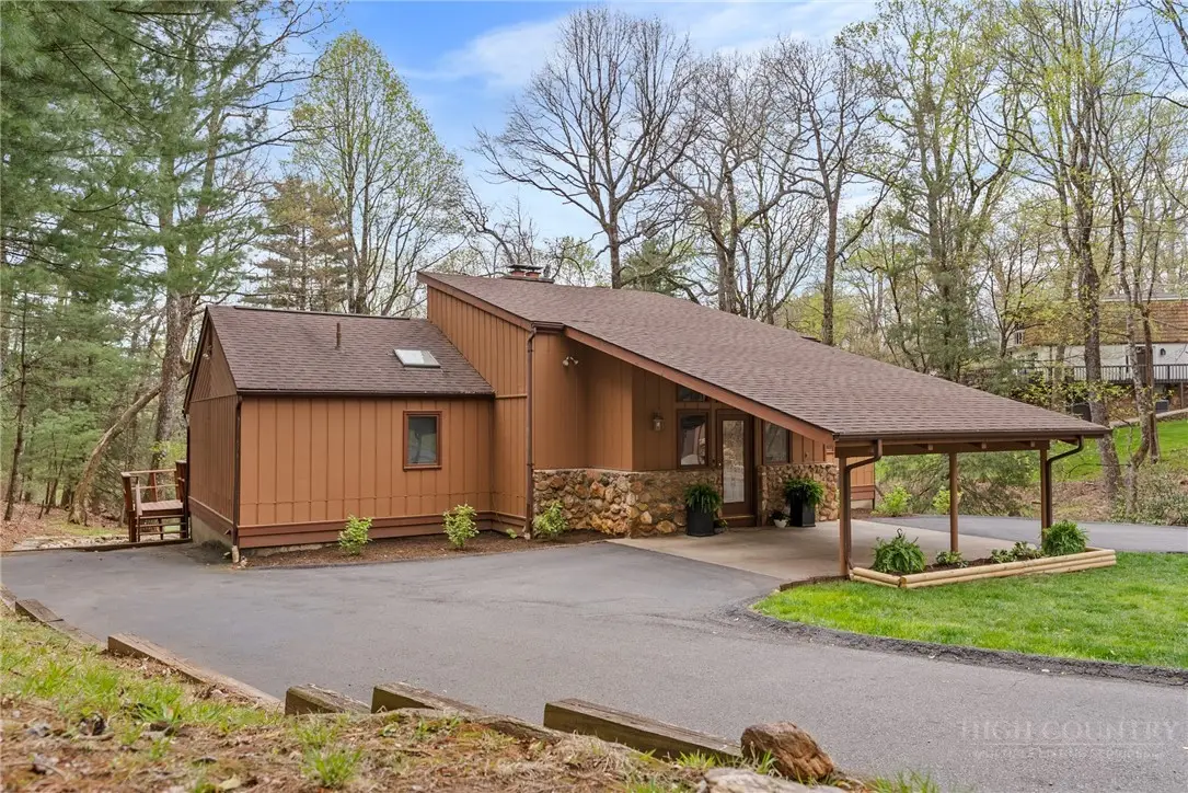 971 Ridge Road, Glade Valley, NC 28627 - #1