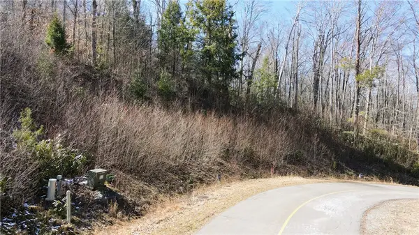 Lot 30 Running Bear Circle, Banner Elk, NC 28604