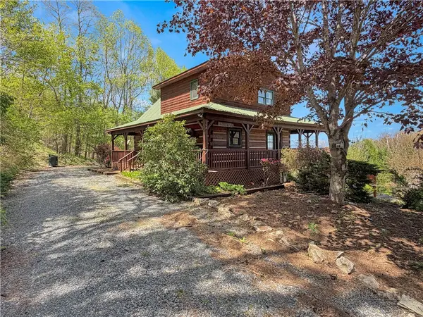 564 Nettles Ridge Road, Banner Elk, NC 28604