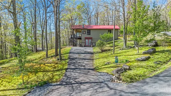 359 Pioneer Path, West Jefferson, NC 28694