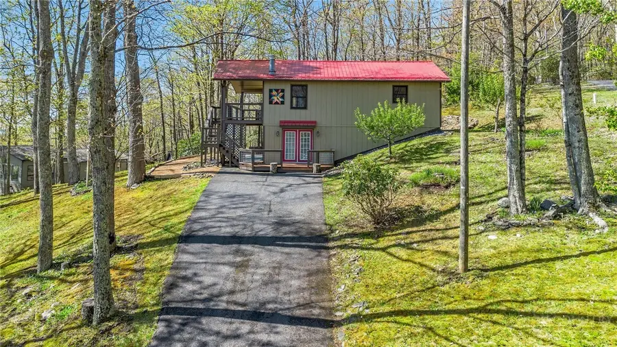 359 Pioneer Path, West Jefferson, NC 28694 - #3