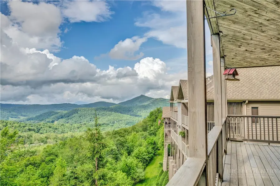 335 Pleasant View Drive #4D, Sugar Mountain, NC 28604 - #2