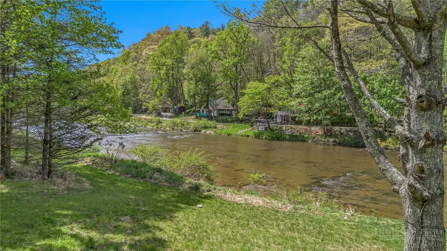 1361 River Front Drive, Jefferson, NC 28640 - #2