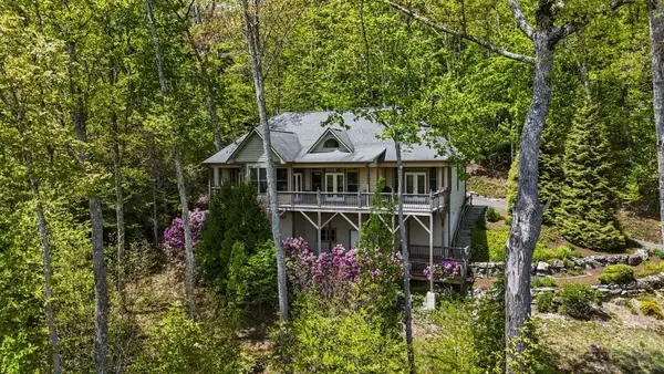 65 Laurel Rock Court, Banner Elk, NC 28604