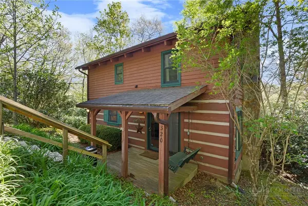 320 Holly Lane, Blowing Rock, NC 28605