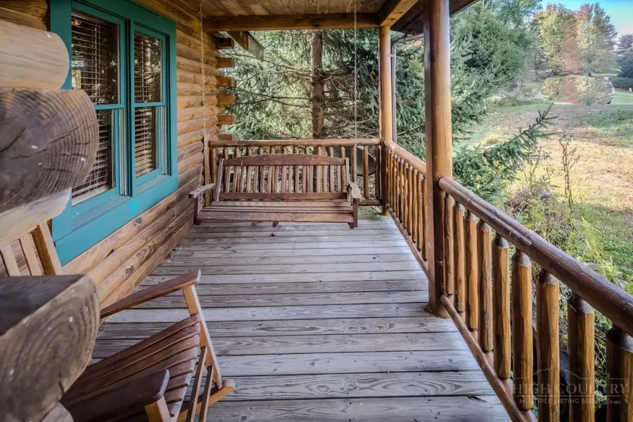 989 Scenic Drive, Vilas, NC 28692 - #3