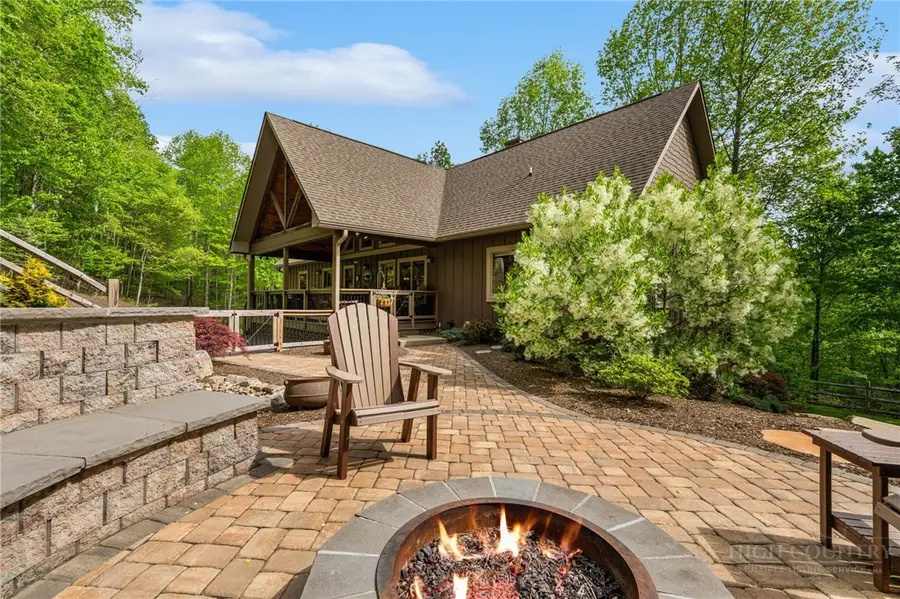 153 Deer Spring Lane, West Jefferson, NC 28694 - #2