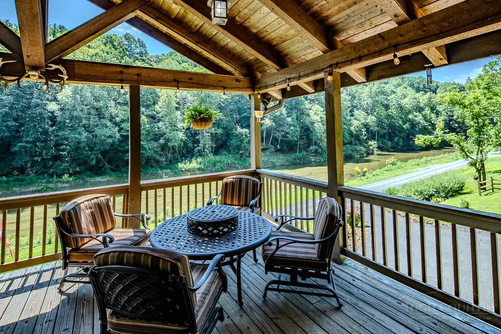 1059 Mouth Of Silas Creek Road, Lansing, NC 28643 - #1