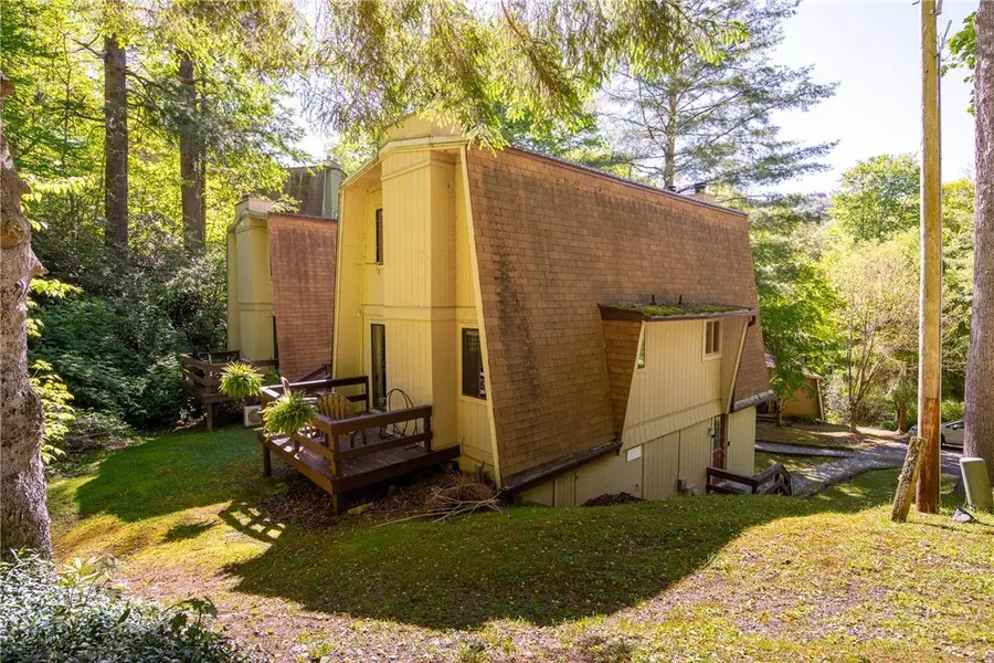 40 Hemlock Hill #A, Banner Elk, NC 28604 - #3