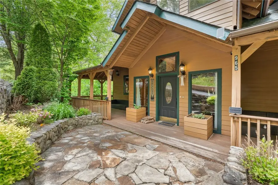 965 Winterstar Loop, Burnsville, NC 28714 - #2