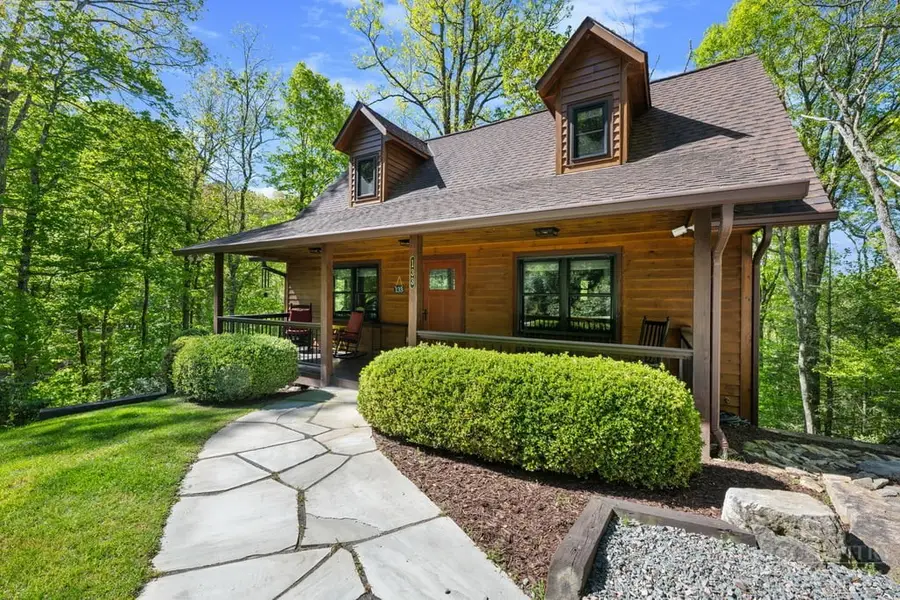133 Brown Mountain Ridge Road, Blowing Rock, NC 28605 - #2