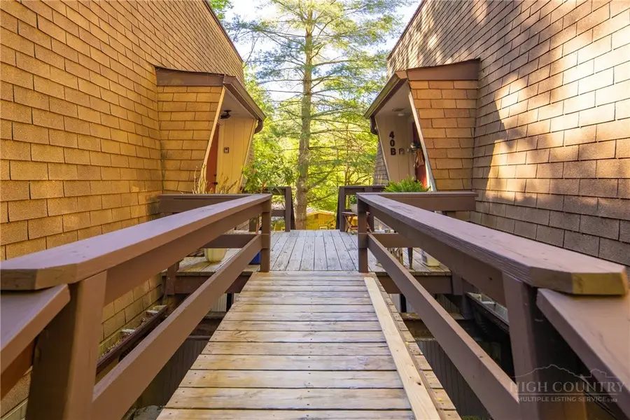 40 Hemlock Hill #B, Banner Elk, NC 28604 - #3