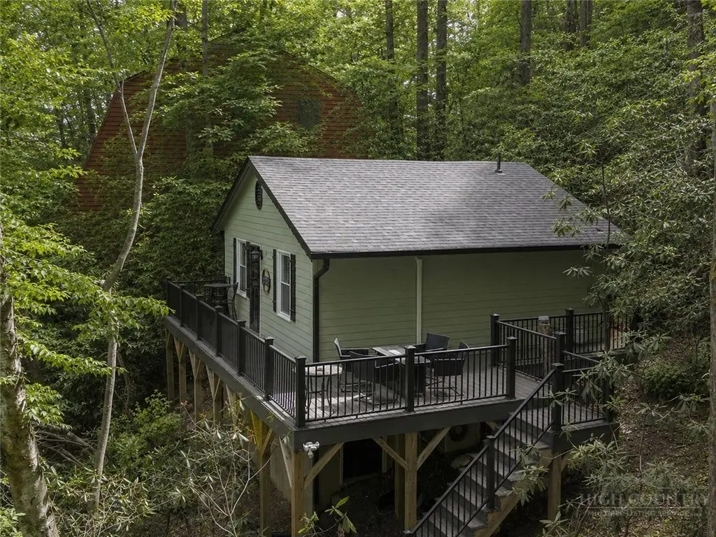 141 Snowflake Road, Banner Elk, NC 28604 - #1