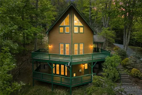 830 W Tweetsie Lane, Banner Elk, NC 28604