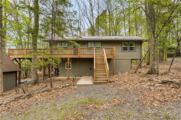 102 Teaberry Trail, Beech Mountain, NC 28604