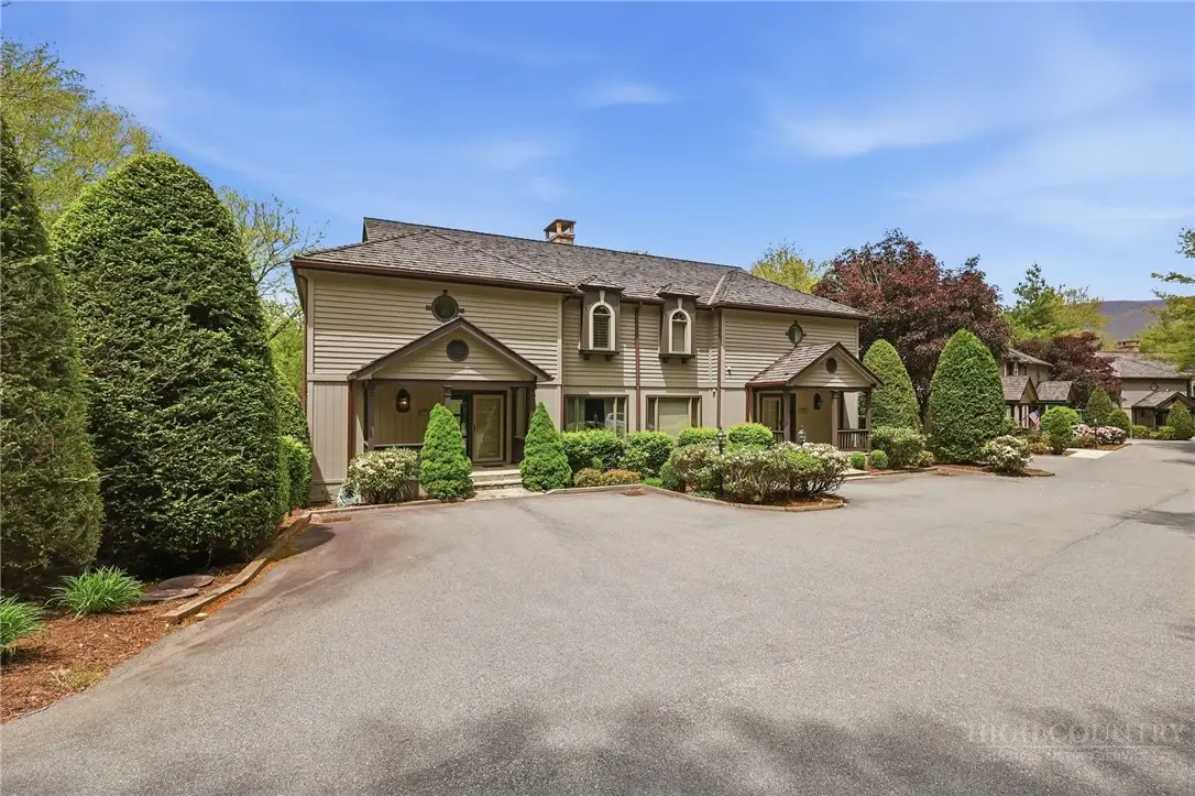 659 Clubhouse Drive #E1, Banner Elk, NC 28604 - #1