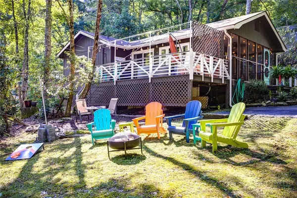 408 Clubhouse Drive, Banner Elk, NC 28604