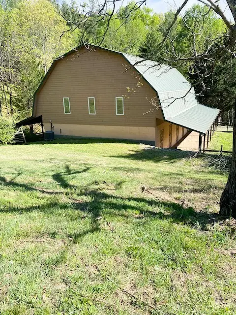 420 Virginia Lane, Mouth of Wilson, VA 24363