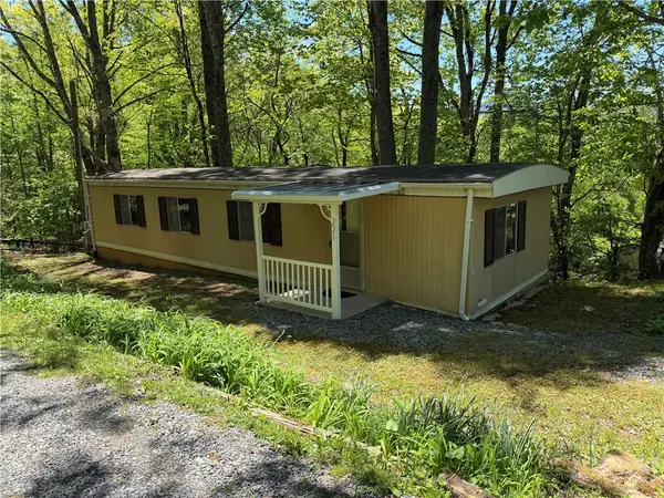 221 Fair Park Drive, Blowing Rock, NC 28605