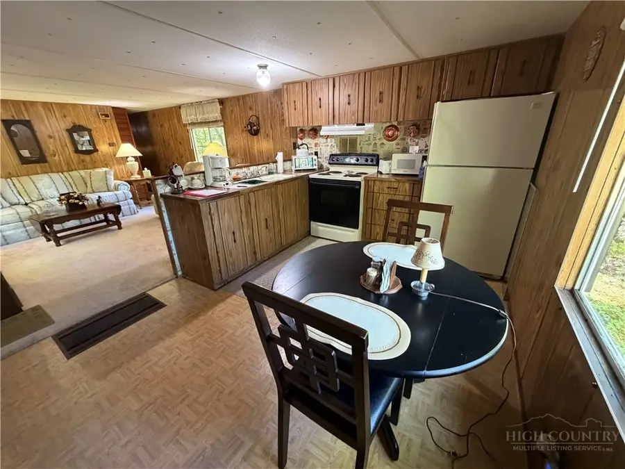 221 Fair Park Drive, Blowing Rock, NC 28605 - #3