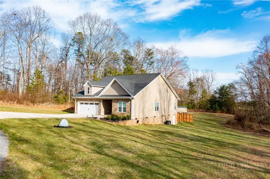 251 Devotion Farm Way, Thurmond, NC 28683 - #2