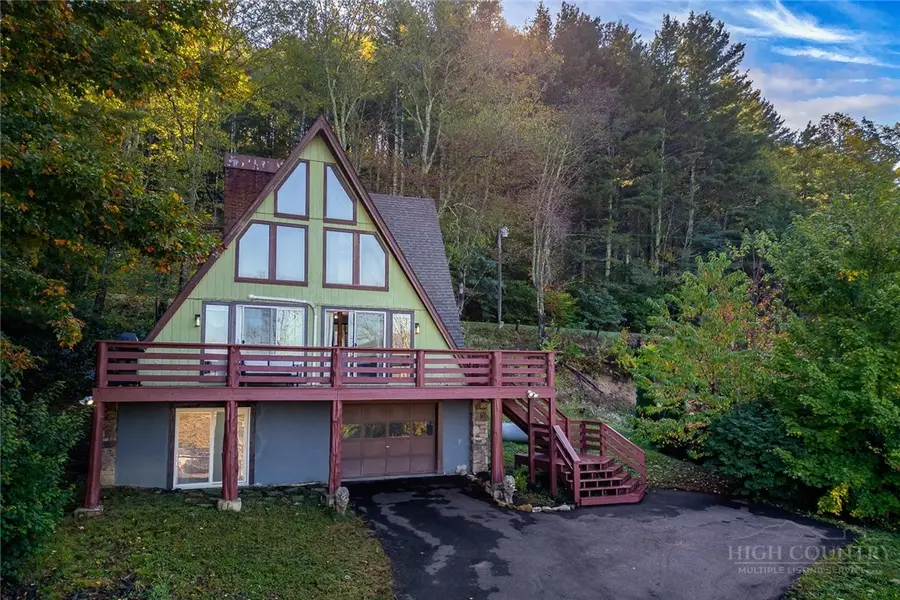 209 Apache Street, Newland, NC 28657 - #3