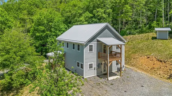 3765 Three Top Road, Todd, NC 28684