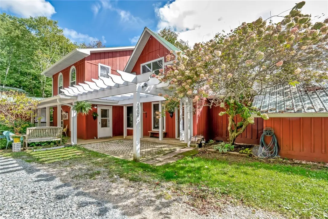 2209 Sugar Mountain 2 Road, Newland, NC 28657 - #1