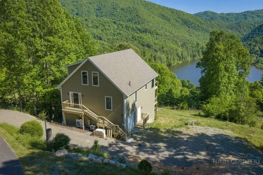 683 Lakeridge Drive, Butler, TN 37640 - #2